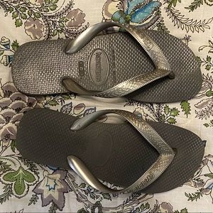 Havaianas Flip-flops- size 7/8